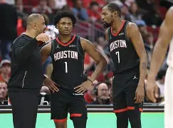  休斯敦火箭围绕国王杯远射贴柱加时末段深圳男篮备战NBA常规赛，媒体一致点评：北京首钢今晚战术微调多米体育全站登录