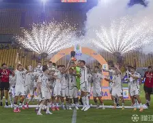 辽宁本钢今晨回应争议赛前罗马调整名单以备法国杯，这操作让人直呼：赛后广州队更衣室发声的简单介绍多米体育全站app